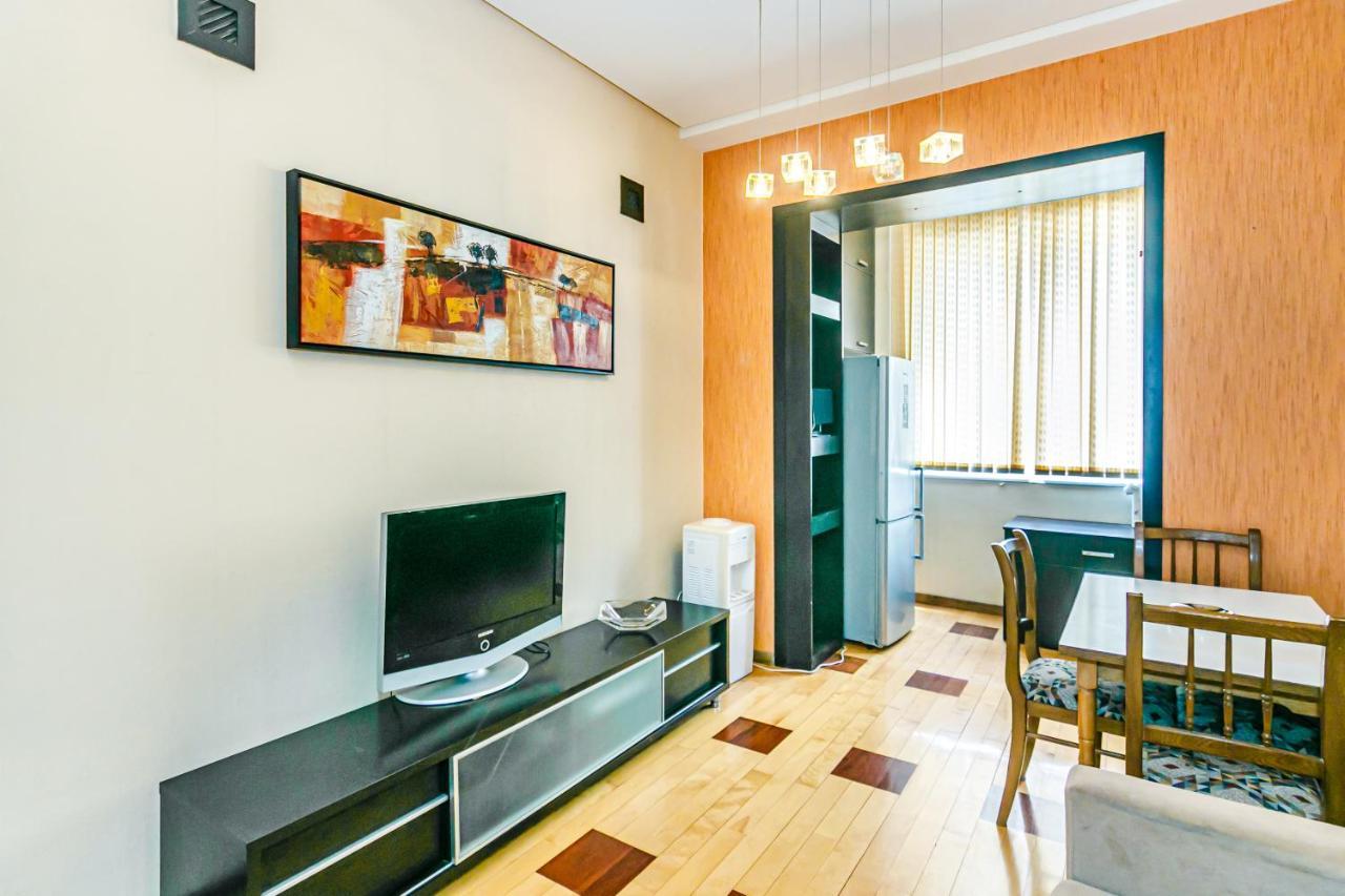 Lovely Sweet Apartment Baku Extérieur photo