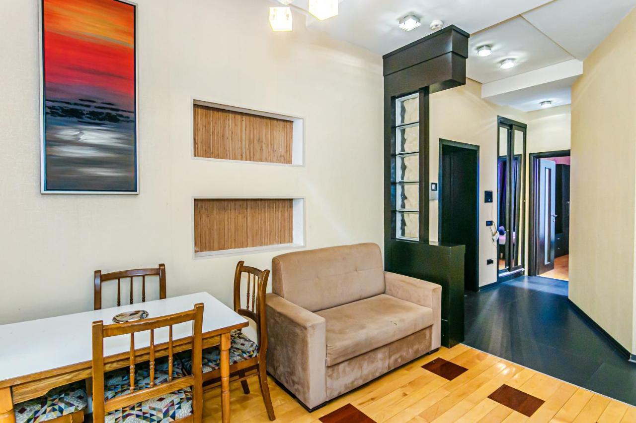 Lovely Sweet Apartment Baku Extérieur photo